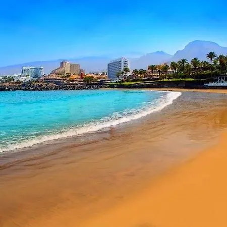 White House - Piro San Miguel de Abona